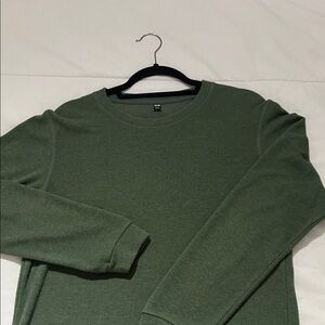 Uniqlo Green Fleece HeatTech Top